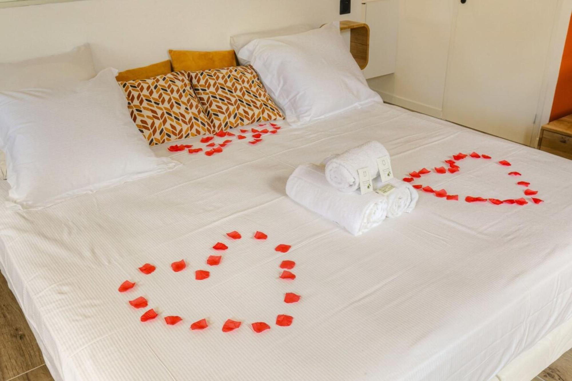 Romantique Et Sensuelle Dardilly Exterior foto
